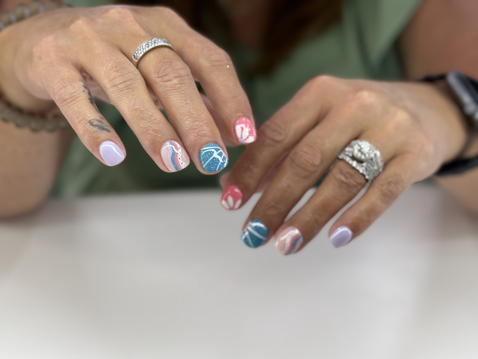 House of Beauty Hair & Nail Salon nail photo 3